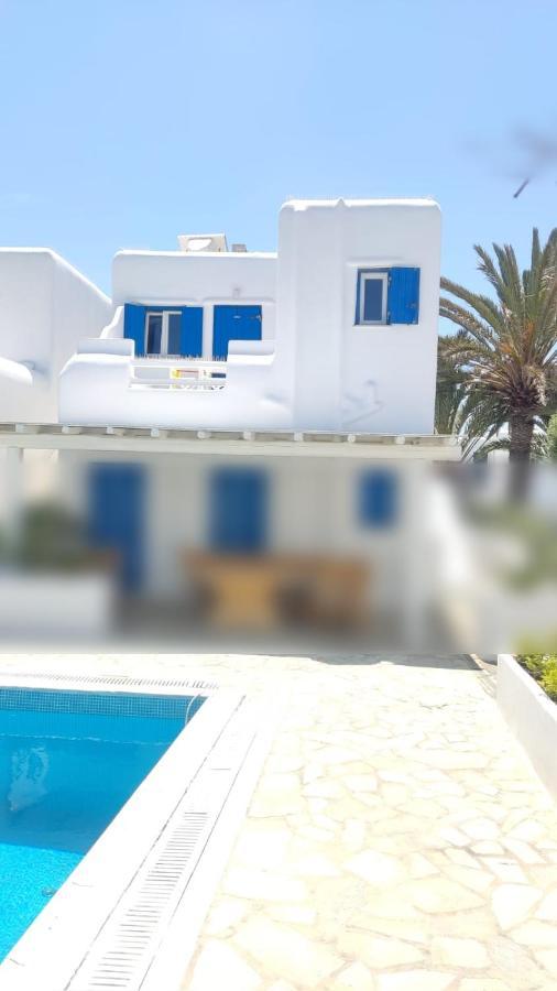 Casa de férias Olive Tree & Capari Homes & With Pool!