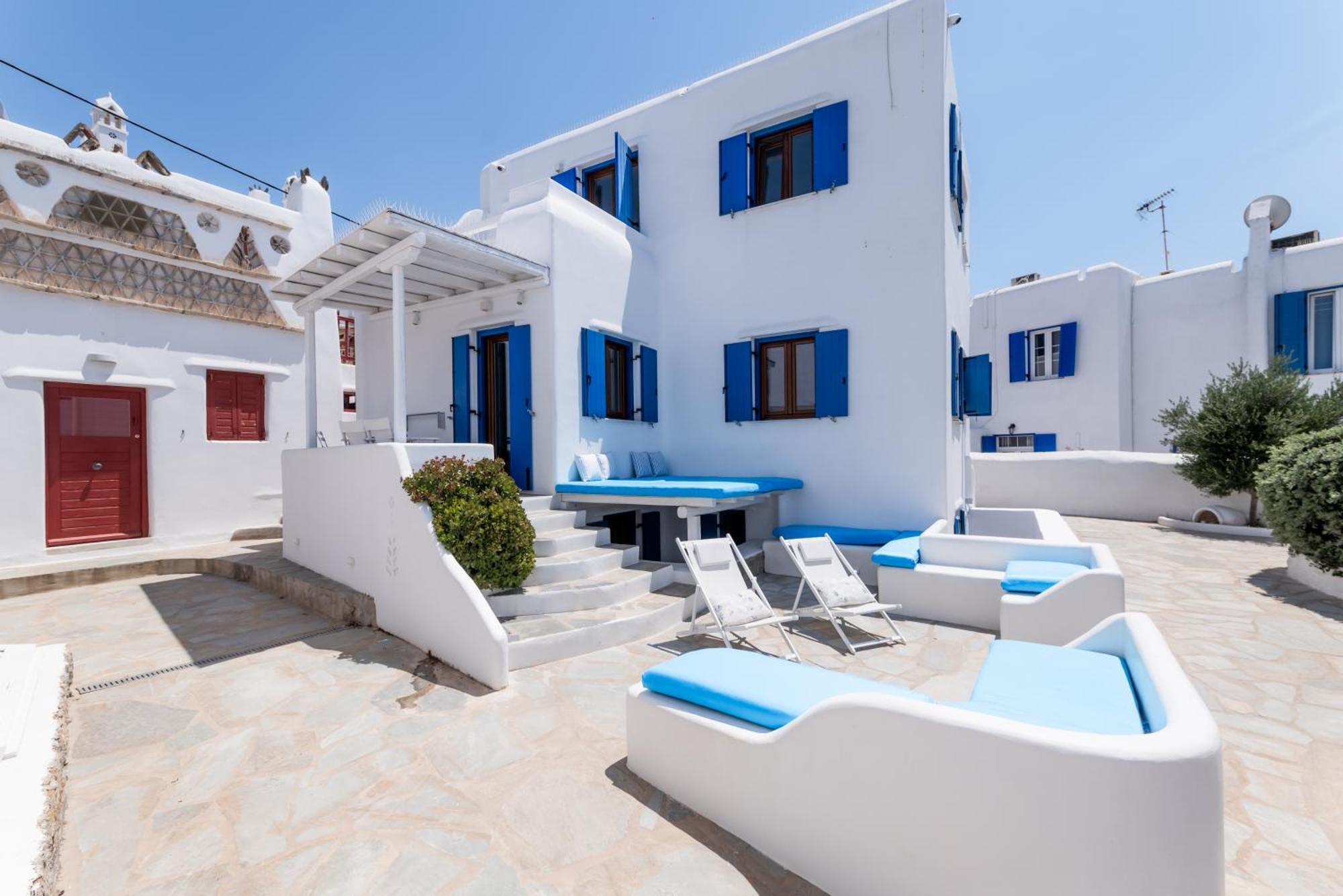 Olive Tree & Capari Homes & With Pool! Casa de férias Mykonos Town
