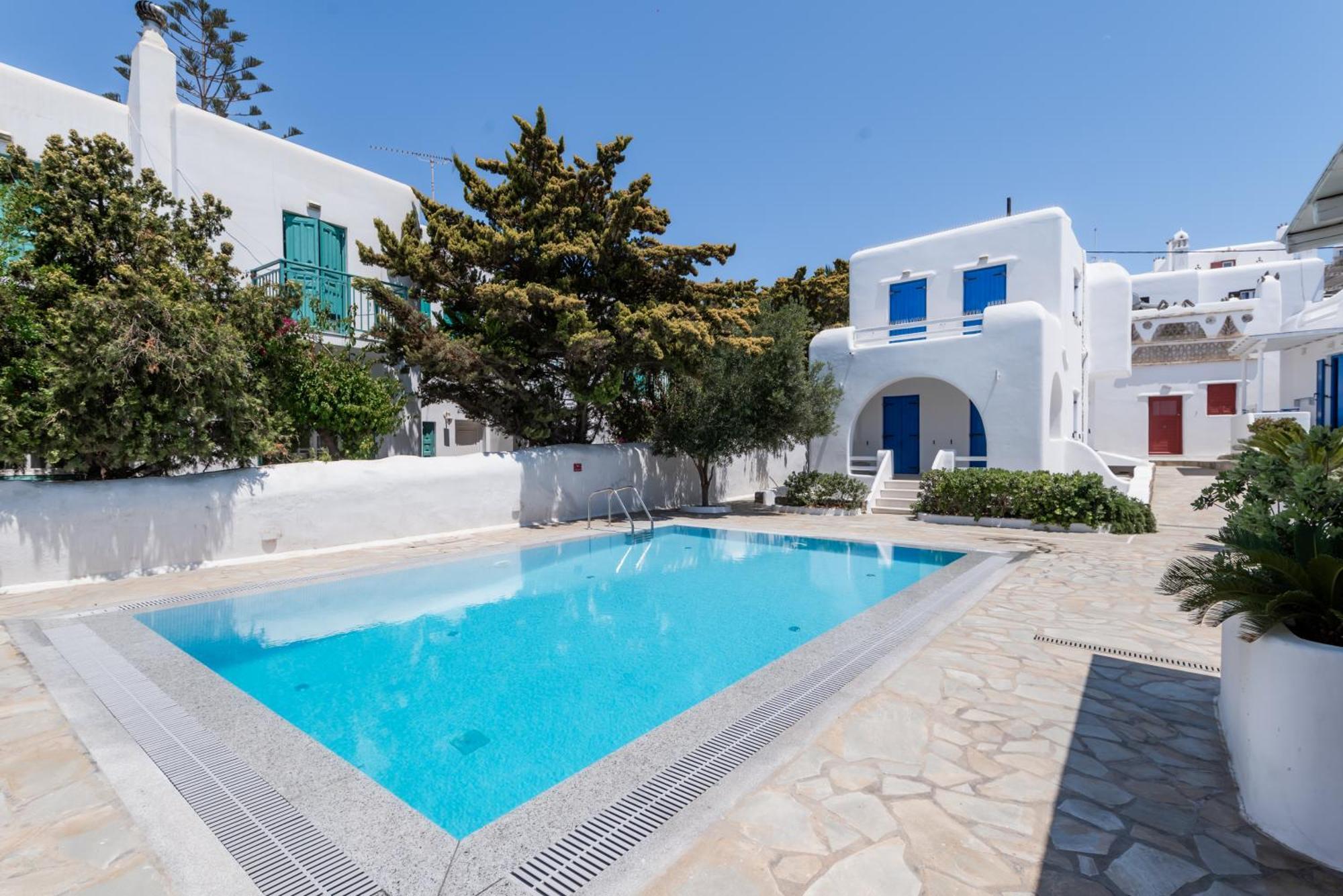 Casa de férias Olive Tree & Capari Homes & With Pool!